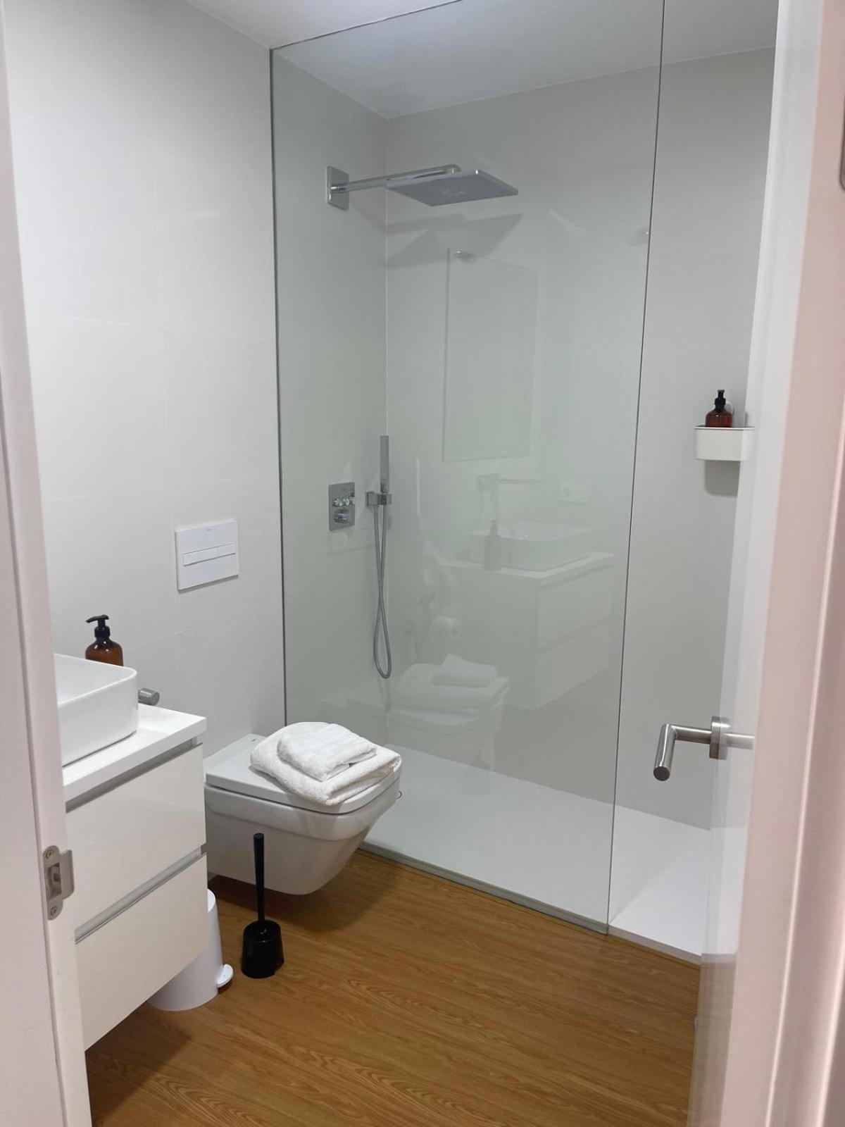 Apartamento Calle Rodrigo De Triana Con Opcion De Parking Sevilla Exteriör bild