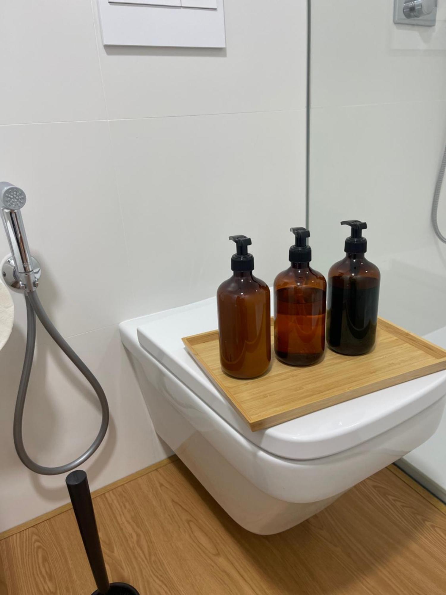 Apartamento Calle Rodrigo De Triana Con Opcion De Parking Sevilla Exteriör bild